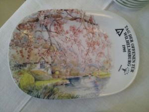 Das ist eine Teller, vom Tag der Offenen Tür Wilhelmsburg 1995
